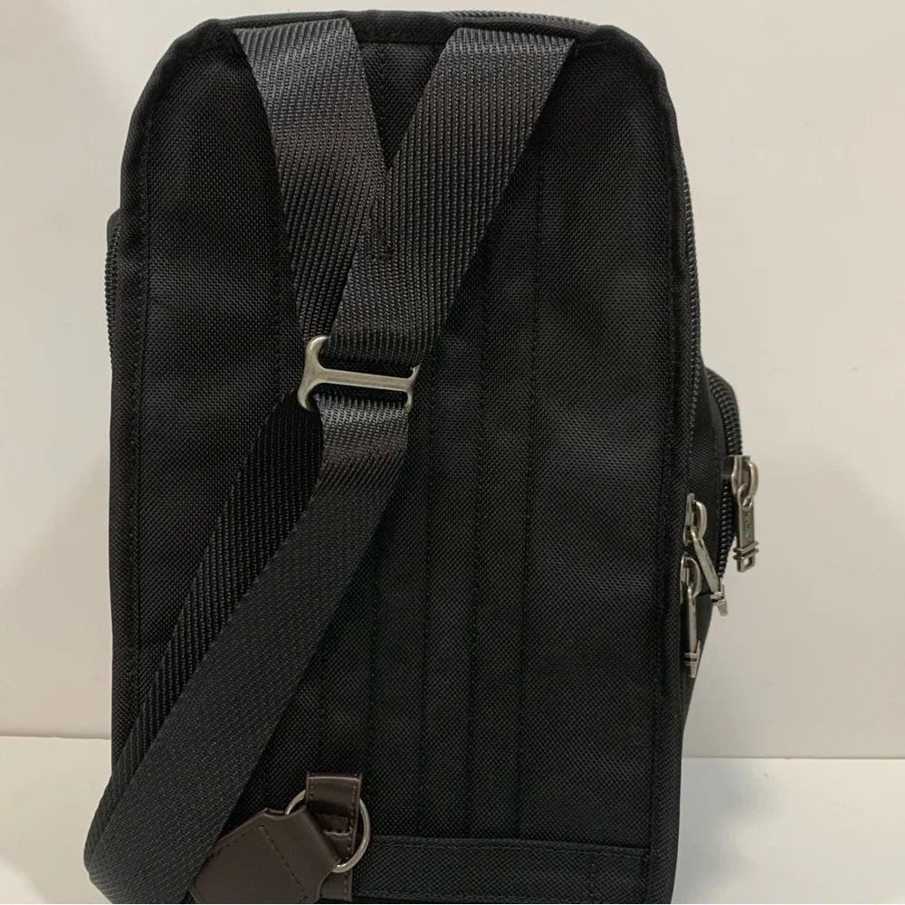 Tumi Men’s Black Bag